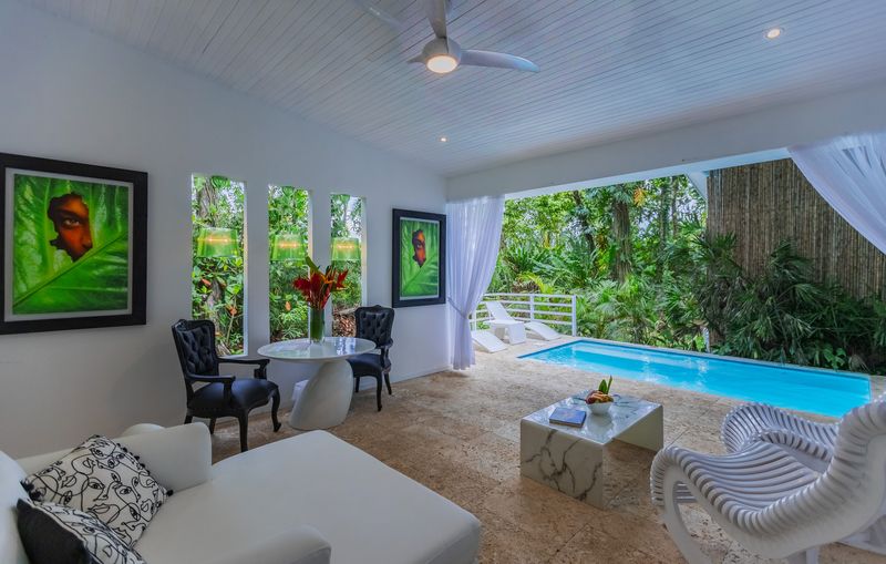 Featured image for “Puerto Viejo Costa Rica Hotels Kivut, Limón, 70404”